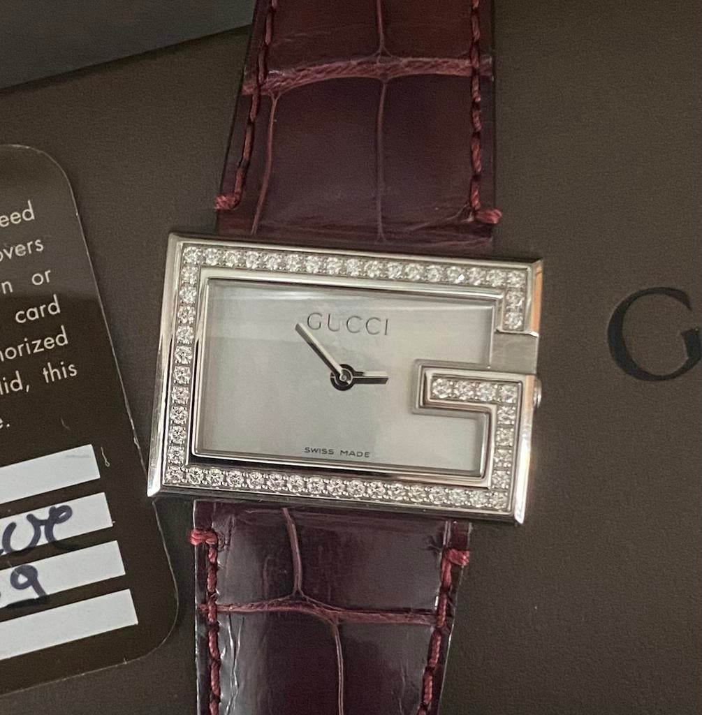 Gucci horloge 100L met diamanten G-watch dames diamonds, Gucci, Ophalen of Verzenden, Zo goed als nieuw
