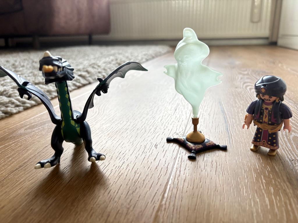 Playmobil draak en Aladdin met geest, Ophalen, Zo goed als nieuw, Complete set
