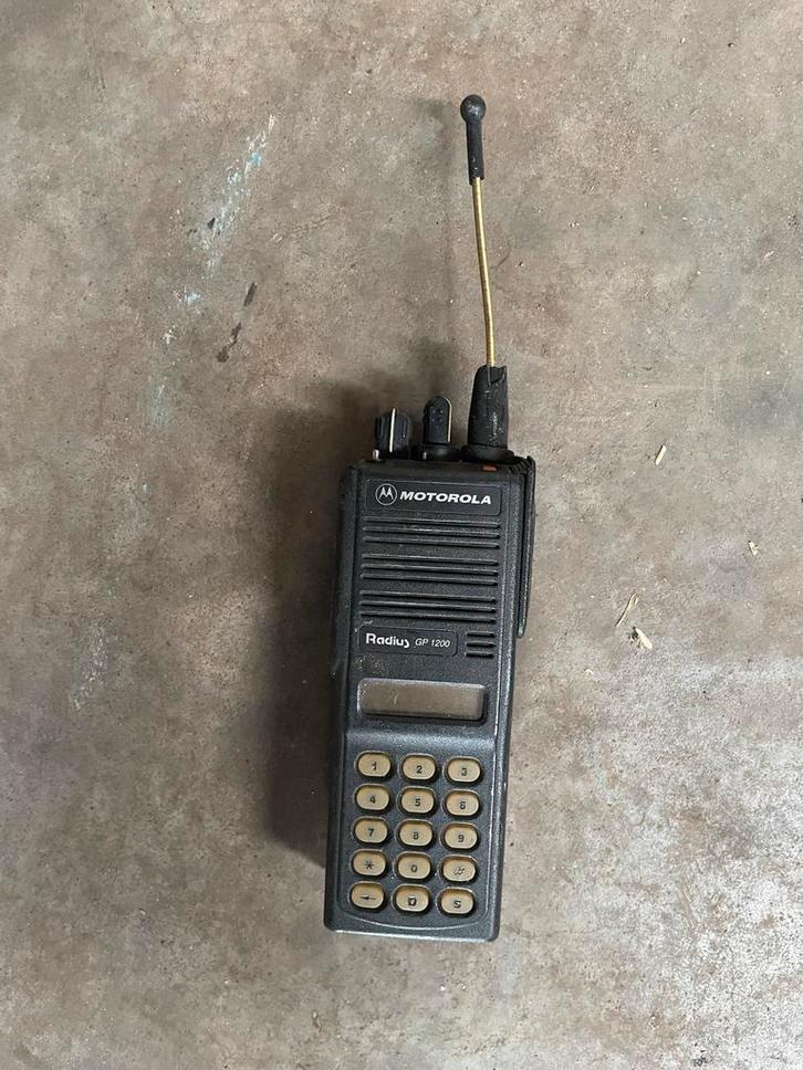 Motorola Radius GP1200 portofoon, Telecommunicatie, Portofoons en Walkie-talkies, Ophalen of Verzenden