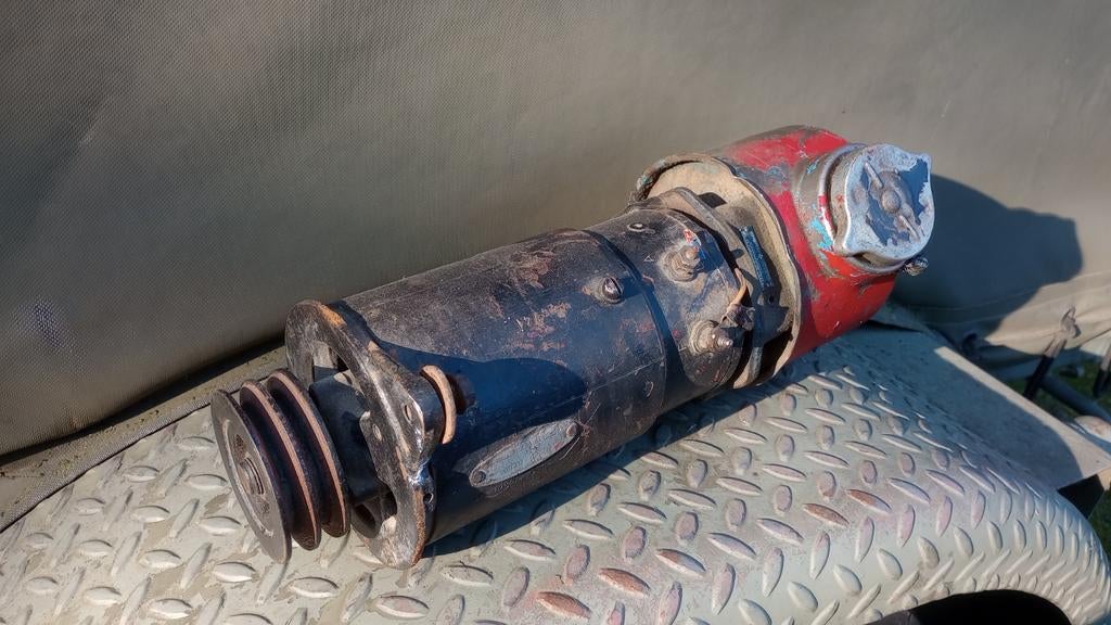 Delco Remy Dynamo met Hydraulische Pomp 12V, Ophalen