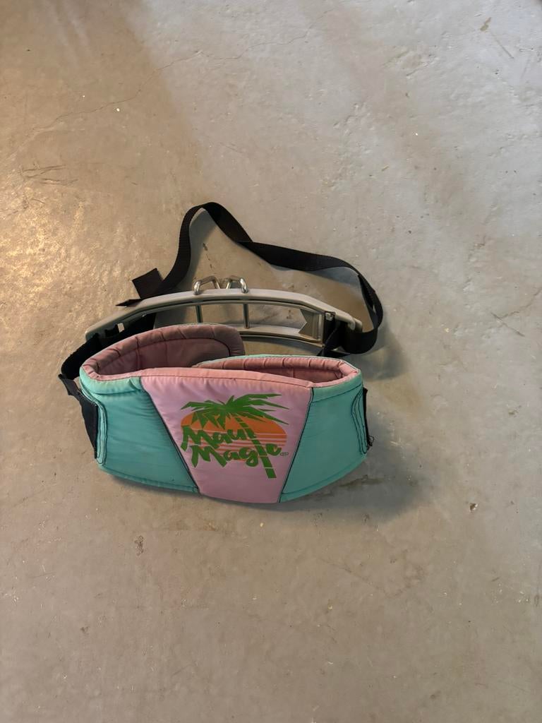 Vintage Maui Magic Surf Trapeze, Watersport en Boten, Windsurfen, Ophalen of Verzenden, Zo goed als nieuw, Overige typen, Minder dan 5 m²