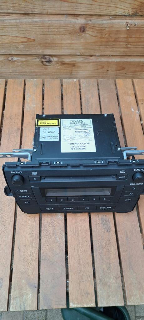 Toyota autoradio met CD-speler, Auto diversen, Autoradio's, Ophalen of Verzenden, Gebruikt