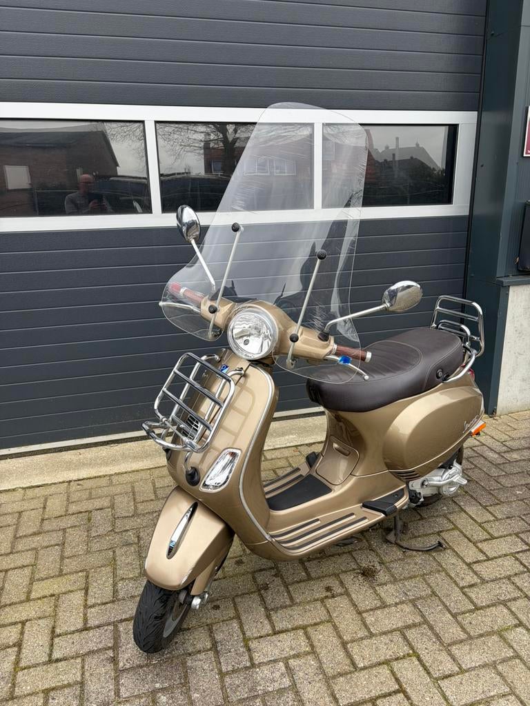 Te koop vespa touring snorscooter, Ophalen, Gebruikt, Benzine, Vespa LX