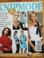 Knipmode december 2005  grote maat 3 modellen, 6 outfits, Ophalen of Verzenden, Zo goed als nieuw, Vrouw, Knipmode