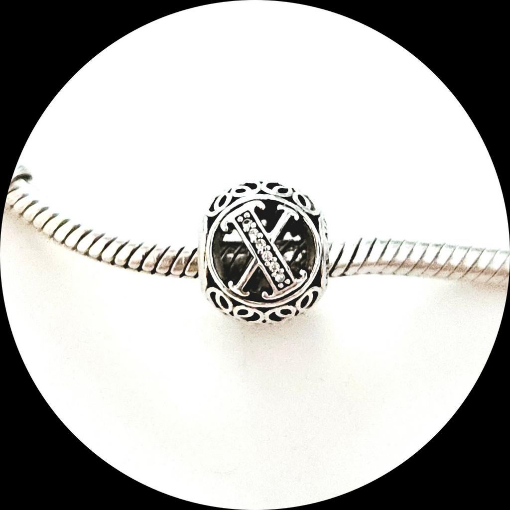 Pandora 791868CZ Vintage Letter ' X ' / zirkonia, Pandora, Ophalen of Verzenden, Zo goed als nieuw, 1 bedel