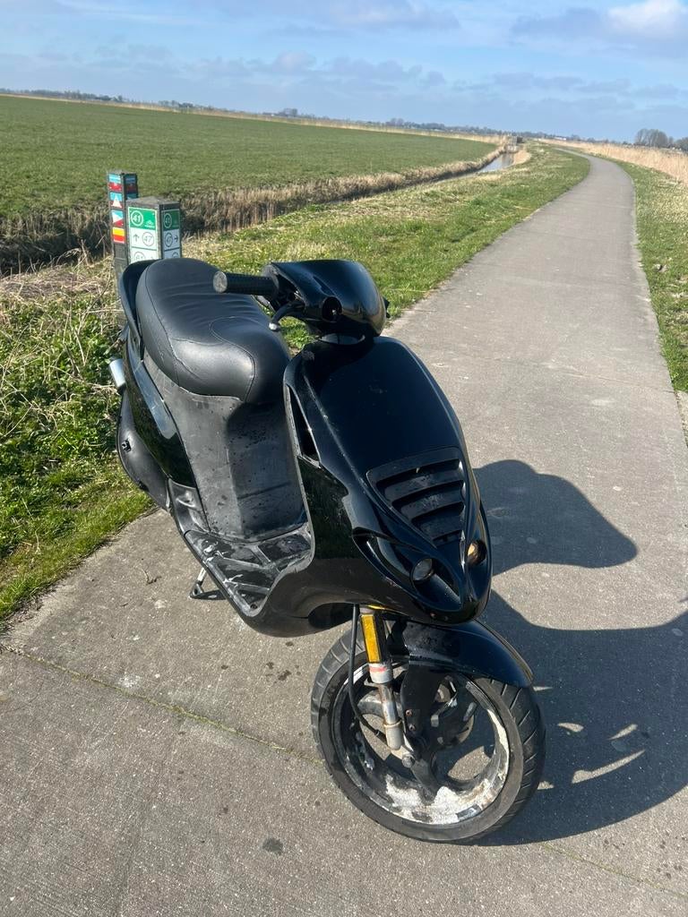 Piaggio nrg mc 1 2300km!, Ophalen, Tweetakt, Maximaal 45 km/u, NRG