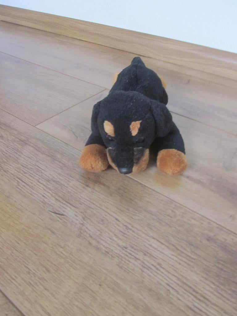 F-A-O- Toys zwart-bruin zacht pluche hond Rottweiler knuffel, Overige merken, Overige karakters, Middelgroot (20 tot 80 cm), Meerkleurig