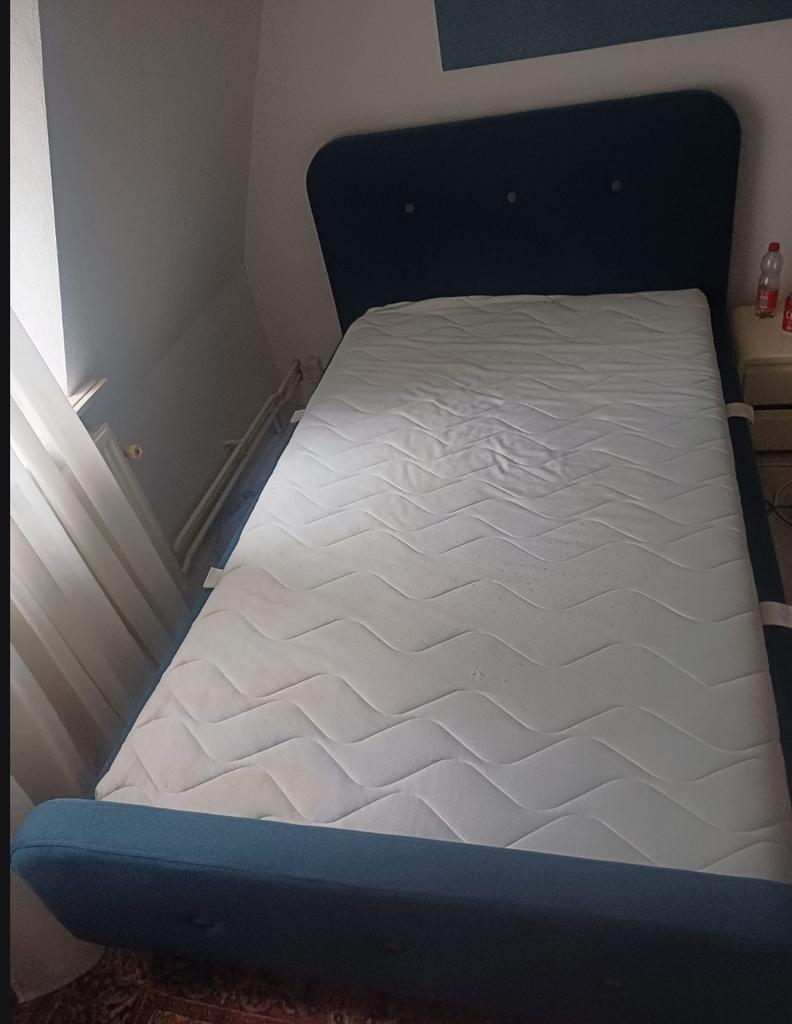 Bed GRATIS, Ophalen of Verzenden, Zo goed als nieuw, Eenpersoons