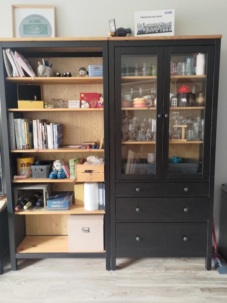 IKEA HEMNES vitrinekast en boekenkast, Ophalen, Met plank(en), Gebruikt, 50 tot 100 cm