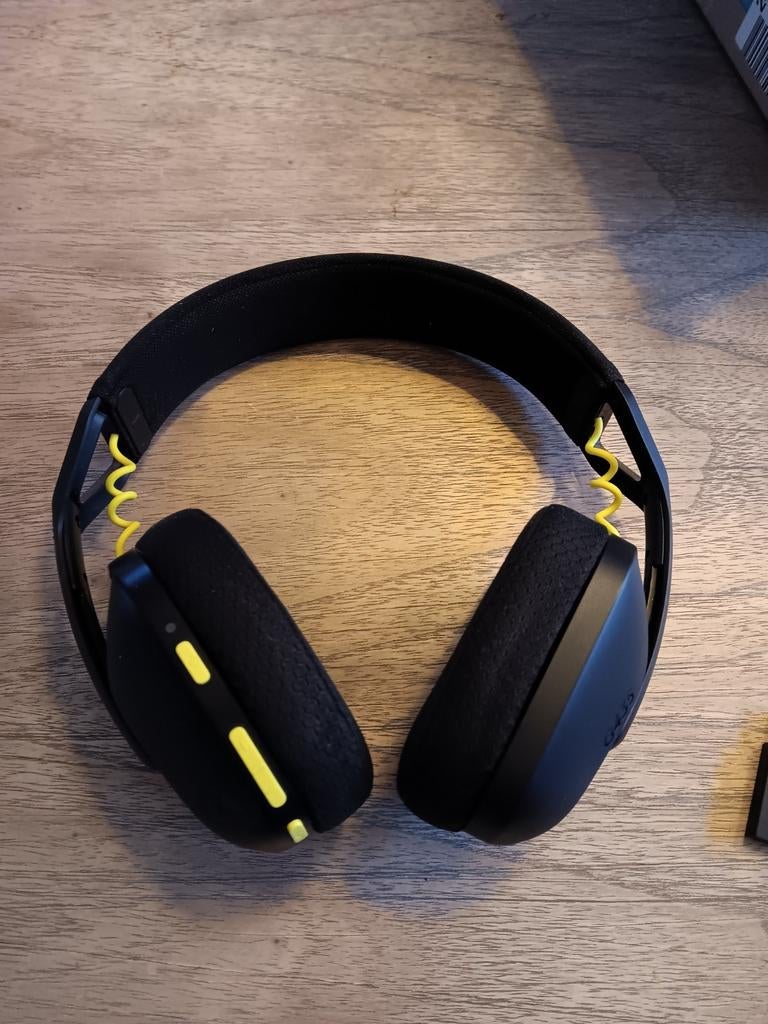 Logitech G435 LIGHTSPEED Draadloze Gaming Headset Zwart, Audio, Tv en Foto, Koptelefoons, Zo goed als nieuw, Over oor (circumaural)