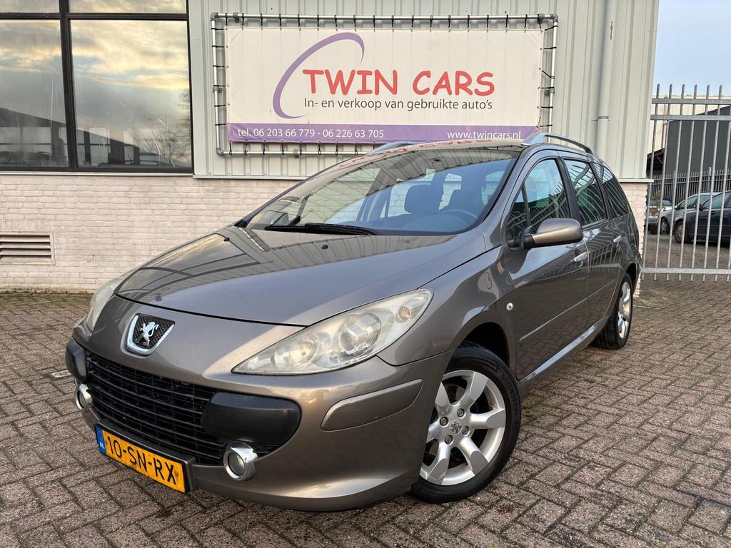 Peugeot 307 SW 2.0-16V Pack Airco, Auto's, 730 kg, Gebruikt, 4 cilinders, 7 stoelen