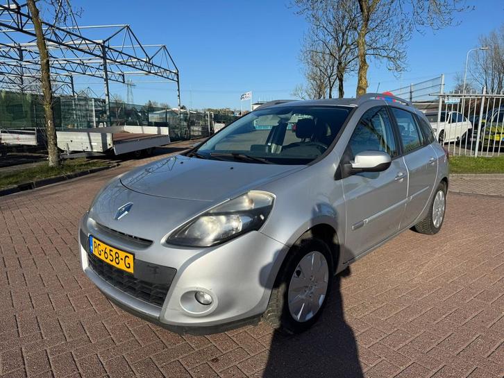 Renault Clio Estate 1.5 dCi Collection, Auto's, Renault, Bedrijf, Te koop, Clio, ABS, Airbags, Airconditioning, Boordcomputer