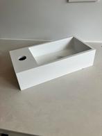 Fonteintje wit links 36x18x9 . Mini schade., Huis en Inrichting, Ophalen, Minder dan 50 cm, Wit, Nieuw