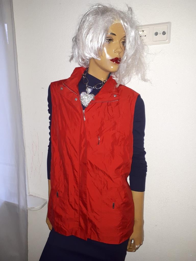 Rode bodywarmer Weekend basler maat 38, Maat 38/40 (M), Basler, Ophalen of Verzenden, Zo goed als nieuw