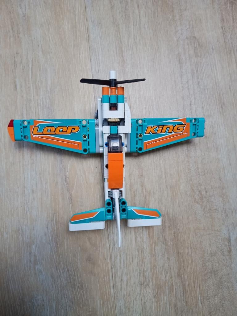 Lego Technic stuntvliegtuig, Kinderen en Baby's, Speelgoed | Duplo en Lego, Lego, Ophalen of Verzenden, Zo goed als nieuw, Technic
