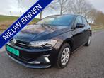Volkswagen Polo 1.0 MPI * 4X v.a euro 11.999,- Airco * PDC *, 1005 kg, Stof, Gebruikt, Zwart
