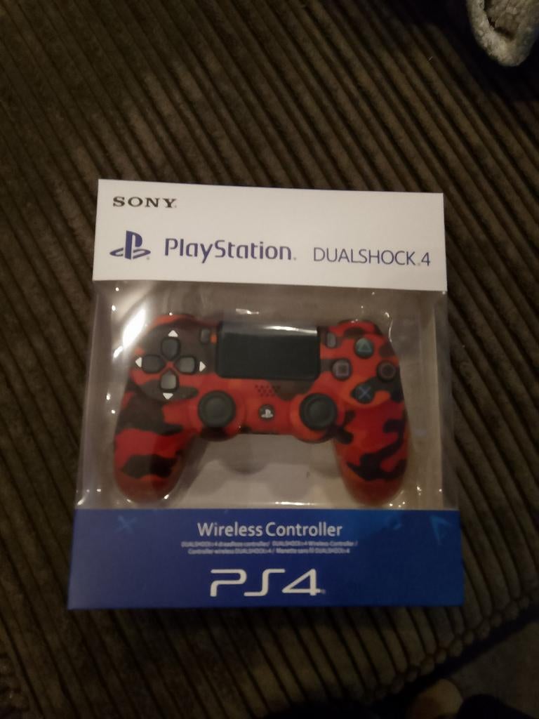 Ps4 controllers in verschillende kleuren, Ophalen of Verzenden, Zo goed als nieuw, Controller