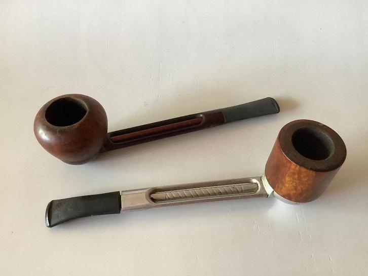 2 gebruikte FALCON tabakspijpen pijpen pijp Engeland, Verzamelen, Rookartikelen, Aanstekers en Luciferdoosjes, Gebruikt, Sigarenbandjes
