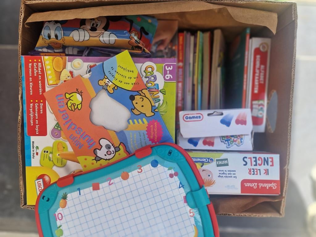 Grote opruiming voor Koningsdag!, Diversen, Ophalen