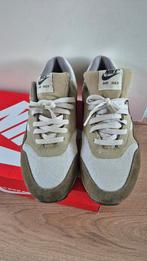 Nike air max 1 medium olive, Overige kleuren, Nike, Ophalen of Verzenden, Sneakers of Gympen
