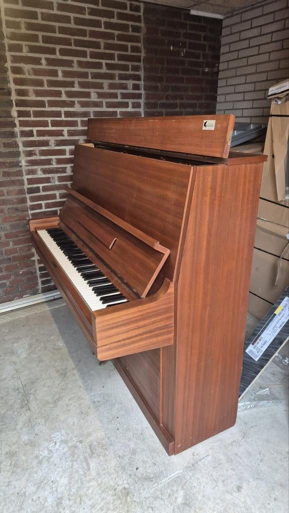 Piano, Muziek en Instrumenten, Piano's, Ophalen of Verzenden, Zo goed als nieuw, Zwart