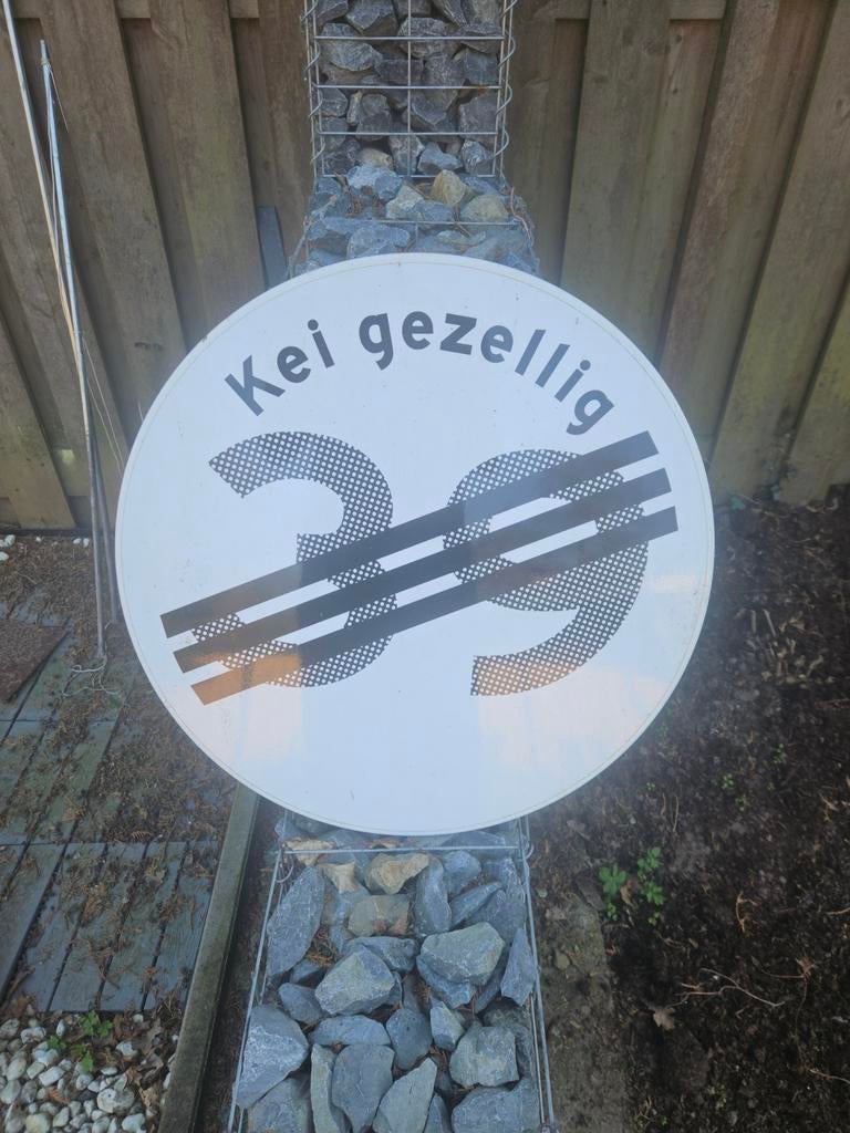 Wordt er iemand 40 heb ik nog een mooi bord, Ophalen of Verzenden
