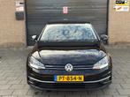 Volkswagen Golf 1.5 TSI DSG Highline Navi Cruise Control ACC, Auto's, Euro 6, 4 cilinders, Alcantara, Zwart