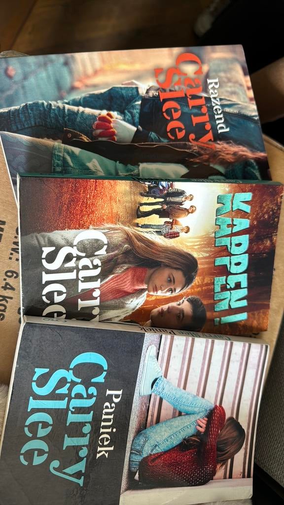 Gratis ophalen - Boeken Carry Slee, Boeken, Ophalen, Gelezen