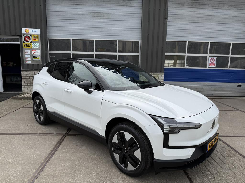 Volvo EX30 Single Motor Plus 51 kWh (bj 2024, automaat), Auto's, Volvo, Automaat, Achterwielaandrijving, Gebruikt, Parkeersensor