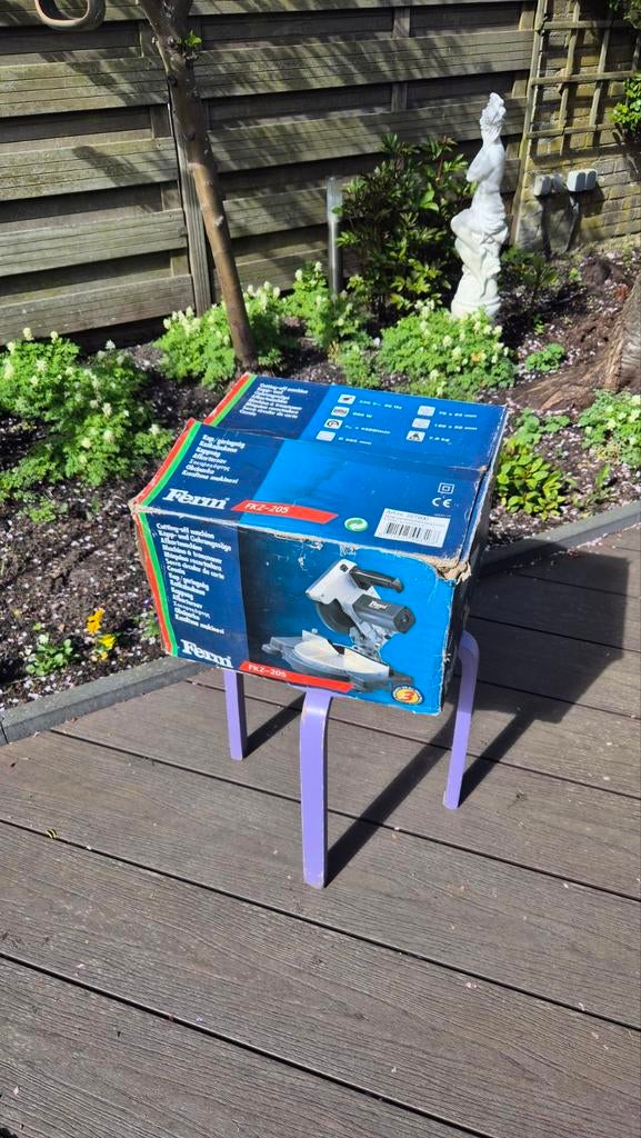 Ferm Afkortzaag PKZ-205 - Gebruikt maar functioneel, Ophalen, Gebruikt, 600 tot 1200 watt, Ferm