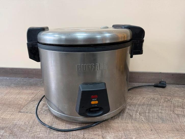 professionele Buffalo rijstkoker van 6 liter. (Rijstkoker), Witgoed en Apparatuur, Rijstkokers, Gebruikt, Ophalen