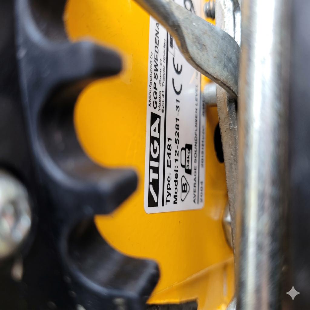 Stiga Combi 48 Zelfrijdend – Sterke 139cc Motor, Tuin en Terras, Grasmaaiers, Ophalen, Cirkelmaaier, Stiga, Zo goed als nieuw