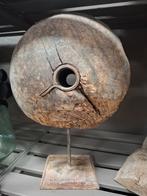 Wiel op statief, Huis en Inrichting, Woonaccessoires | Kransen, Ophalen