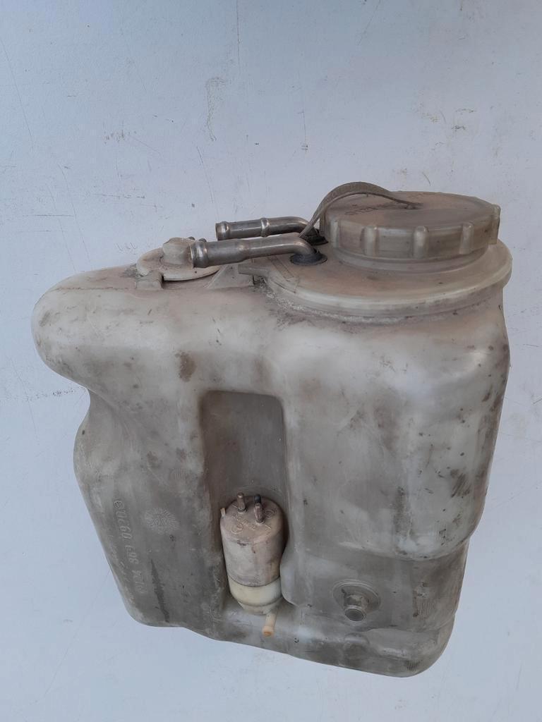 Mercedes W124 ruitensproeier reservoir, Ophalen of Verzenden