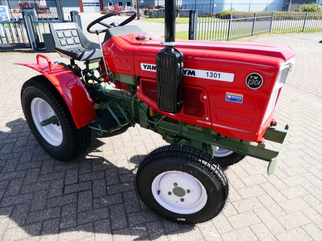 Yanmar YM1301 4wd / 770 Draaiuren / Gazonbanden, Zakelijke goederen, Agrarisch | Tractoren, Overige merken, Gebruikt, De Maalstroom 3
8255 RN  Swifterbant