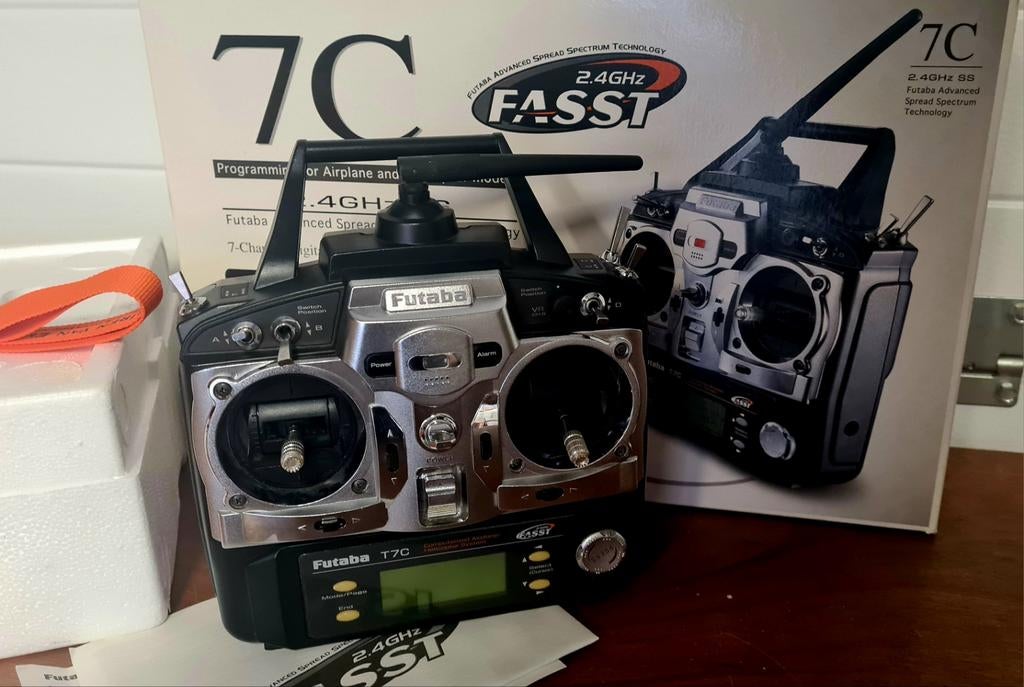 Futaba T7C FASST zender 2.4ghz, Hobby en Vrije tijd, Modelbouw | Radiografisch | Vliegtuigen, Ophalen of Verzenden, Overige typen