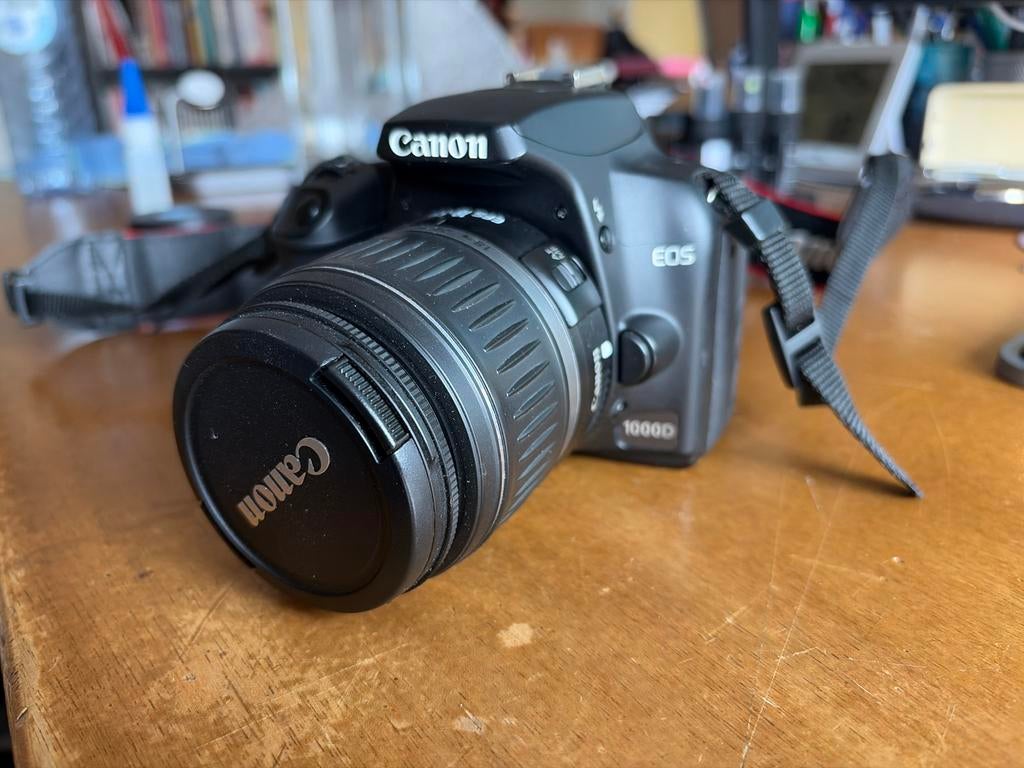 Canon EOS 1000D spiegelreflexcamera, Audio, Tv en Foto, Fotocamera's Digitaal, Gebruikt, Spiegelreflex, Canon, Ophalen of Verzenden