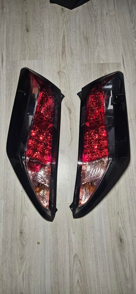 Toyota Aygo 2014- Achterlichten links rechts set - origineel, Ophalen of Verzenden, Toyota