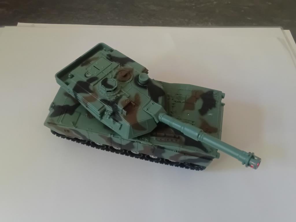 Speelgoed Leger Tank camouflage groen met lichteffect, Ophalen of Verzenden