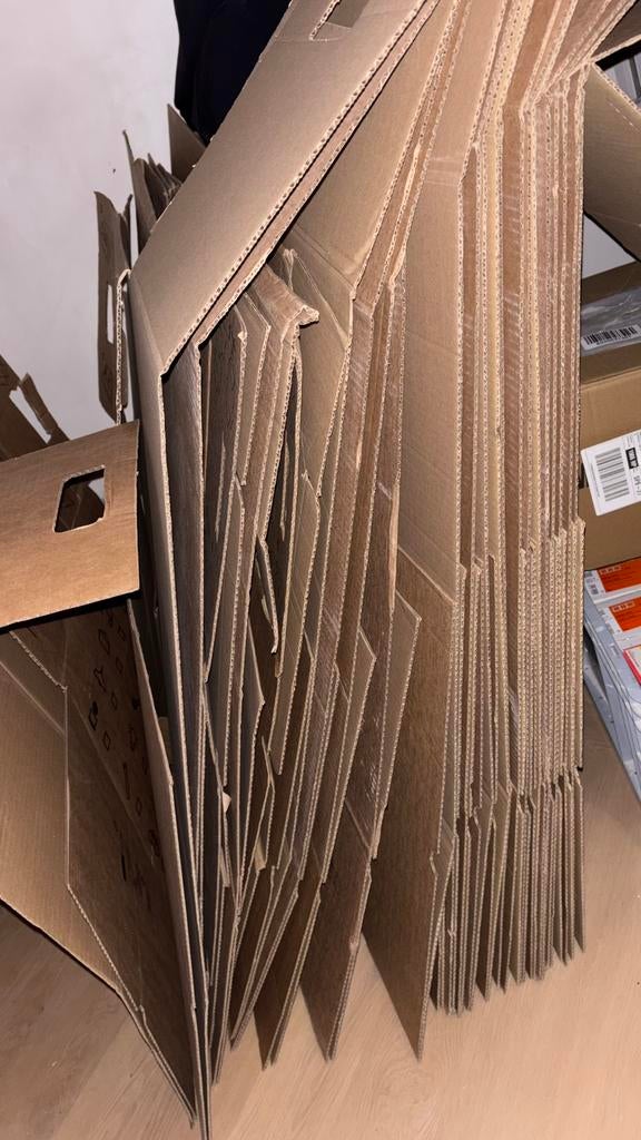 IKEA 25 verhuisdozen, Doe-het-zelf en Verbouw, Kratten en Dozen, Ophalen, Zo goed als nieuw, Doos, 35 tot 50 cm