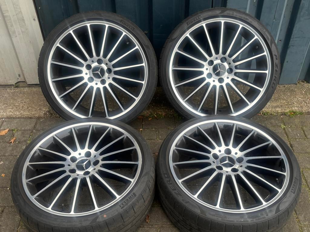 19 inch orig Mercedes C,A,CLA velgen+ pirelli banden, Ophalen