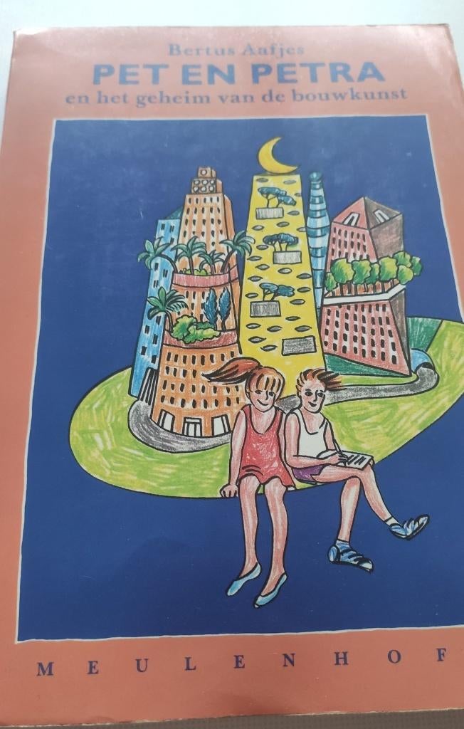 724 Boekje van Pet en Petra, Gelezen, Bertus Aafjes, Ophalen of Verzenden, Fictie