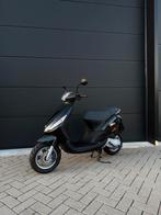 Piaggio Zip 2000 2T 2001 ( LAGE KM ), Ophalen, Maximaal 45 km/u, Zip, Zo goed als nieuw
