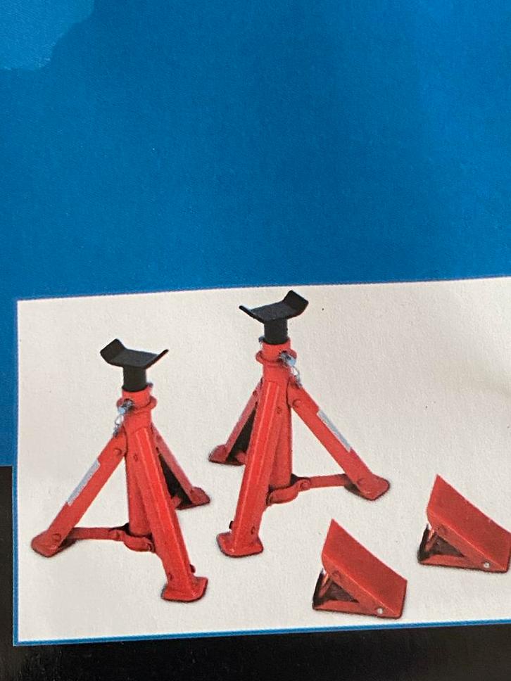 Nieuwe autokrik set met assteunen en wielkeggen, Auto diversen, Krikken, Nieuw, Garagekrik, Hydraulisch, Ophalen