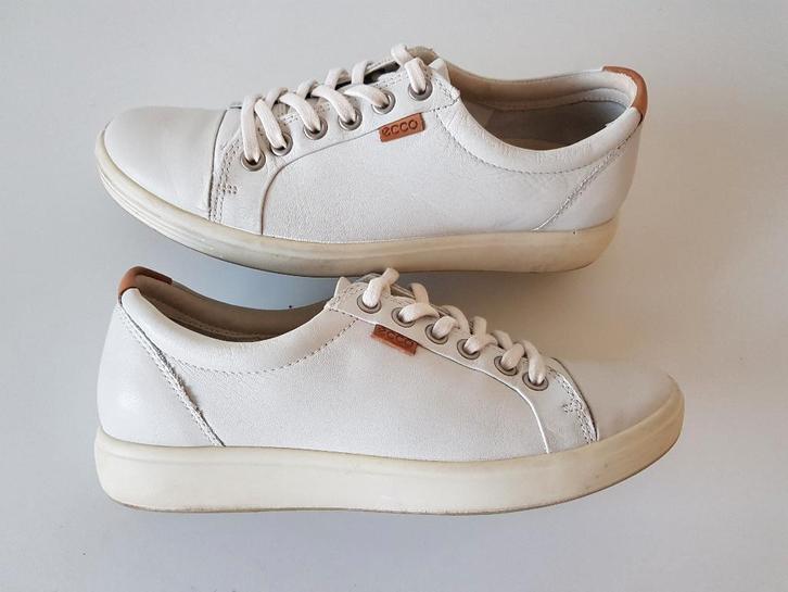 <  Ecco Soft maat 37 extra wijdte mooie witte leren sneakers, Kleding | Dames, Schoenen, Zo goed als nieuw, Sneakers of Gympen