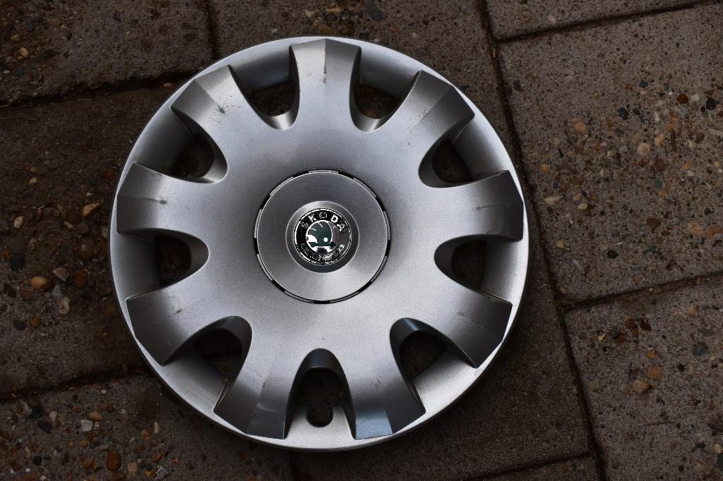 1 losse originele wieldop Skoda Octavia 15 inch, Auto diversen, Ophalen of Verzenden, Gebruikt