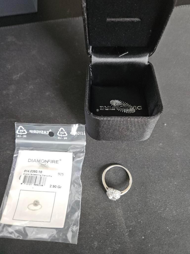 DiamonFire zilveren entouragering 814.0350.18 nieuw in doos., 18 tot 19, Nieuw, Ophalen of Verzenden, Dame