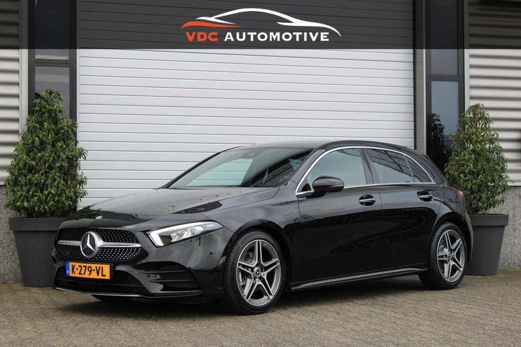 Mercedes-Benz A-Klasse 200 AMG Camera | LED | Stoelverwarmin, Stof, Gebruikt, 4 cilinders, Emergency brake assist