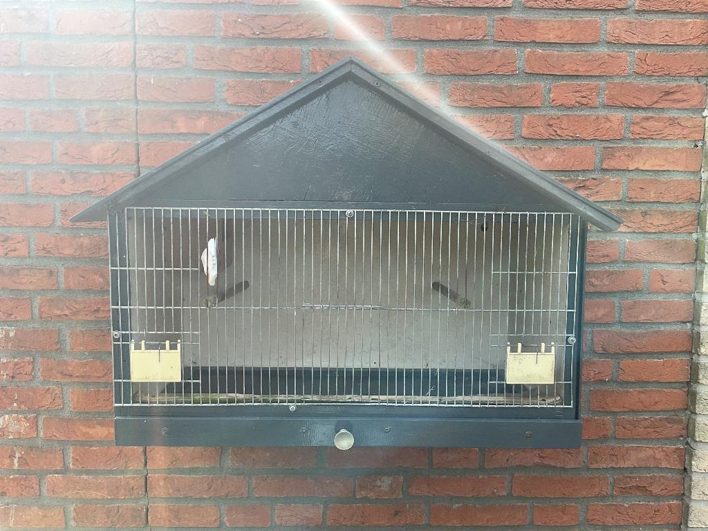 Buitenkooi/merelkooi, Dieren en Toebehoren, Vogels | Hokken en Kooien, Ophalen, Gebruikt, Hout, Vogelkooi