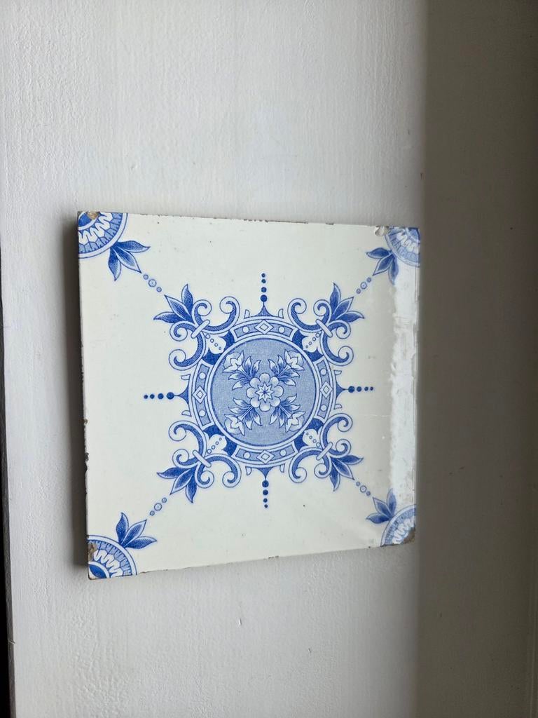Oud tegeltje blauw wit, Antiek en Kunst, Antiek | Wandborden en Tegels, Ophalen of Verzenden